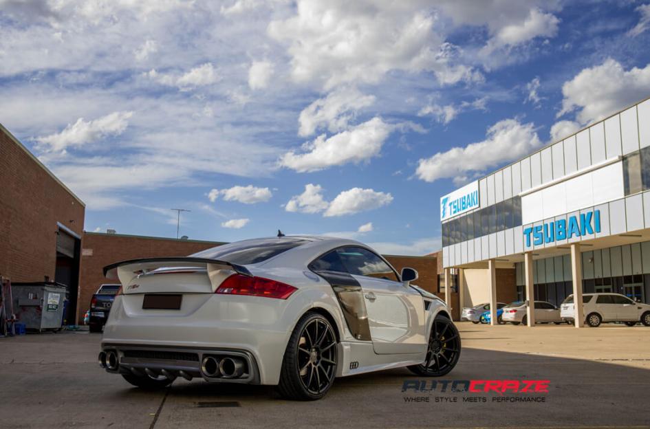 AUDI TT ESSEN SATIN BLACK